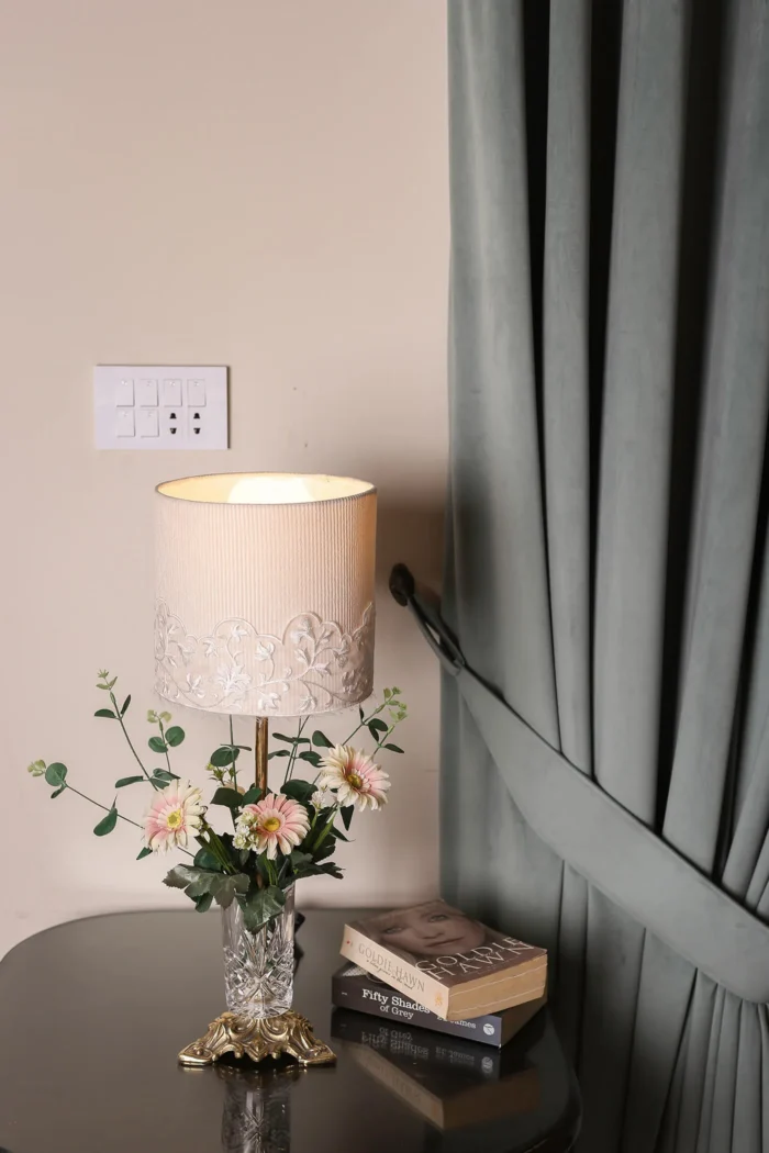 The Petal Glow Lamp