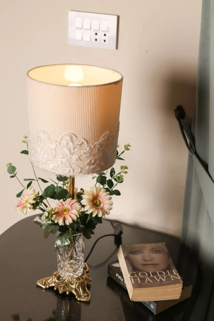 The Petal Glow Lamp