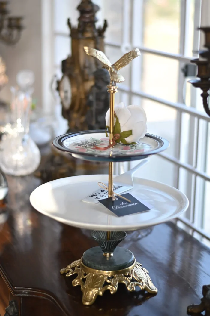 blue brim with eagle platter